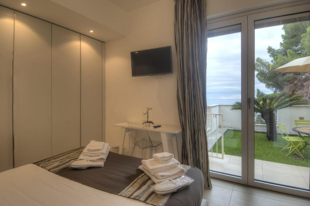 Residenza Ginepri 69 Apartment Bergeggi Exterior photo