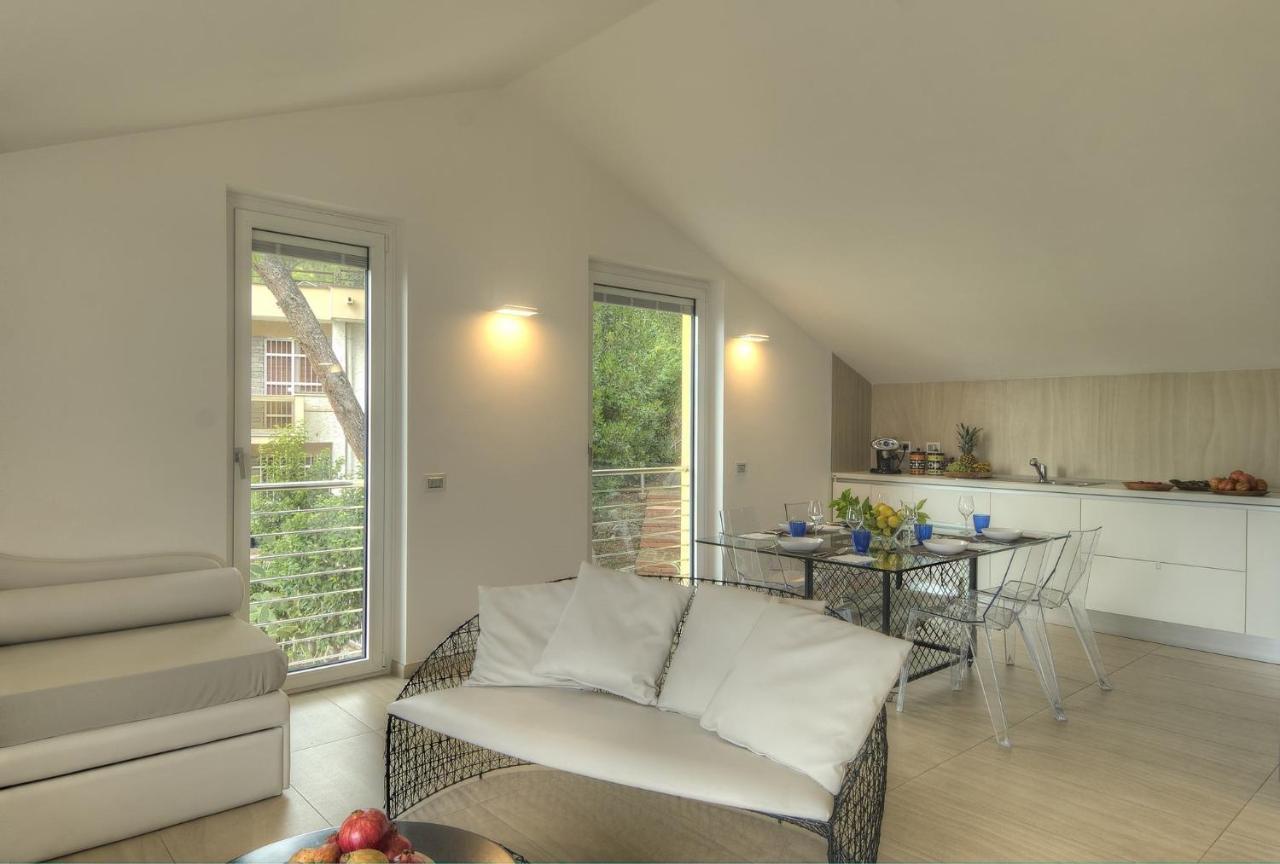 Residenza Ginepri 69 Apartment Bergeggi Exterior photo