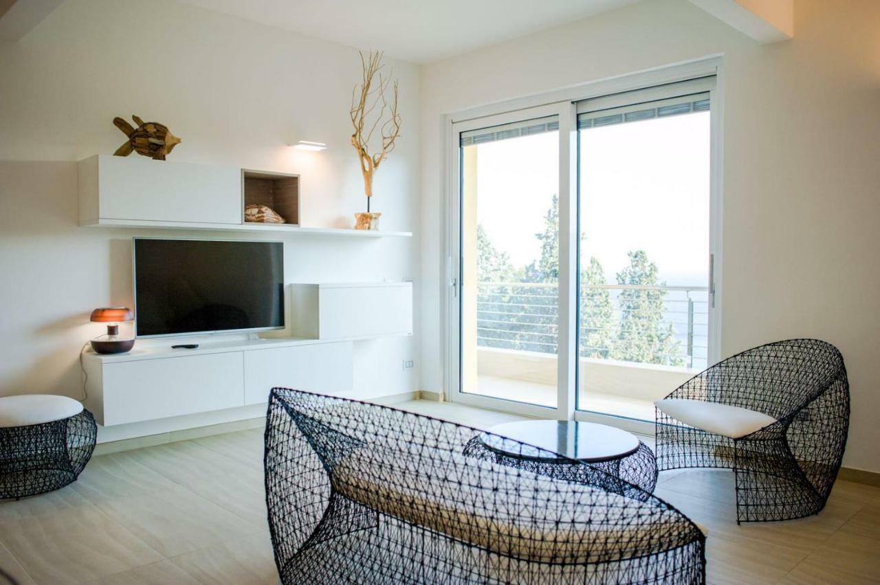Residenza Ginepri 69 Apartment Bergeggi Exterior photo